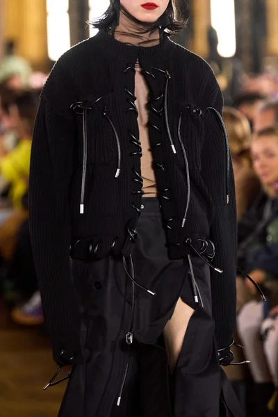 Look 51
